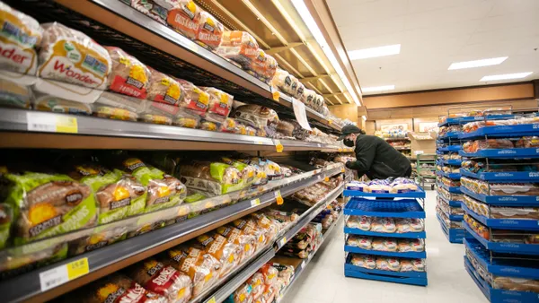 img of 加拿大面包公司否认法庭文件中的价格操纵计划，将矛头指向枫叶食品公司