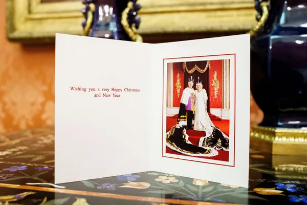 img of 白金汉宫发布今年的圣诞贺卡