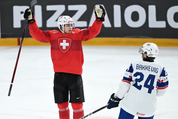 img of 瑞士击败挪威，晋级世界青年冰球锦标赛四分之一决赛