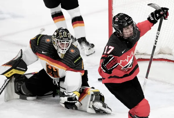 img of Celebrini leads nervy Canada past Germany 6-3 at 世界青年冰球锦标赛