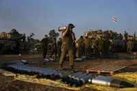 img of 以色列正在从加沙撤出数千名士兵，战斗重心转移到飞地主要南部城市