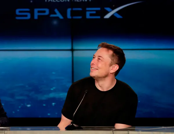 img of SpaceX关于解雇批评埃隆·马斯克的员工的指控